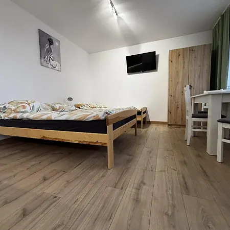 Goscinne Denega * Jastarnia