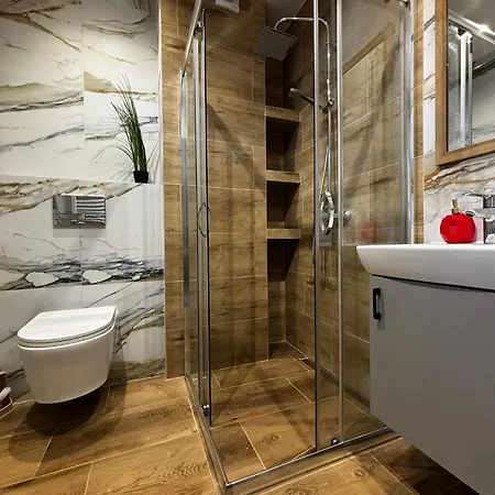 Goscinne Denega Jastarnia