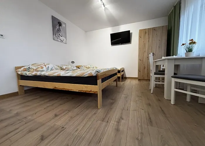 Goscinne Denega * Jastarnia